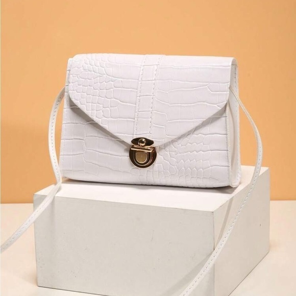 ⚠️Clearance White Mini Crocodile Print Crossbody Bag - Picture 6 of 6